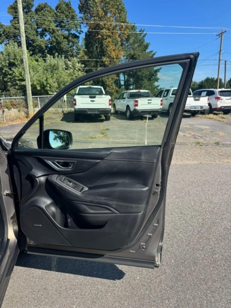 2020 Subaru Forester - $19,999